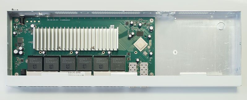 MikroTik CRS326-24G-2S+RM L2 Комутатор 24 порти керований FRT-81705 фото
